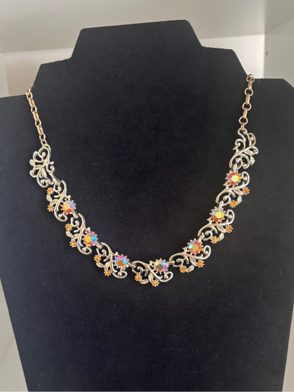 Vintage Coro Gold Tone Floral Crystal Necklace